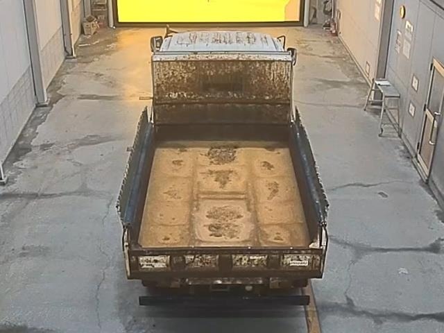 
								Isuzu Forward Dump full									