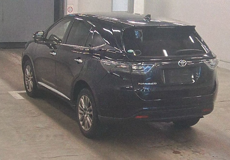 
								Toyota Harrier full									