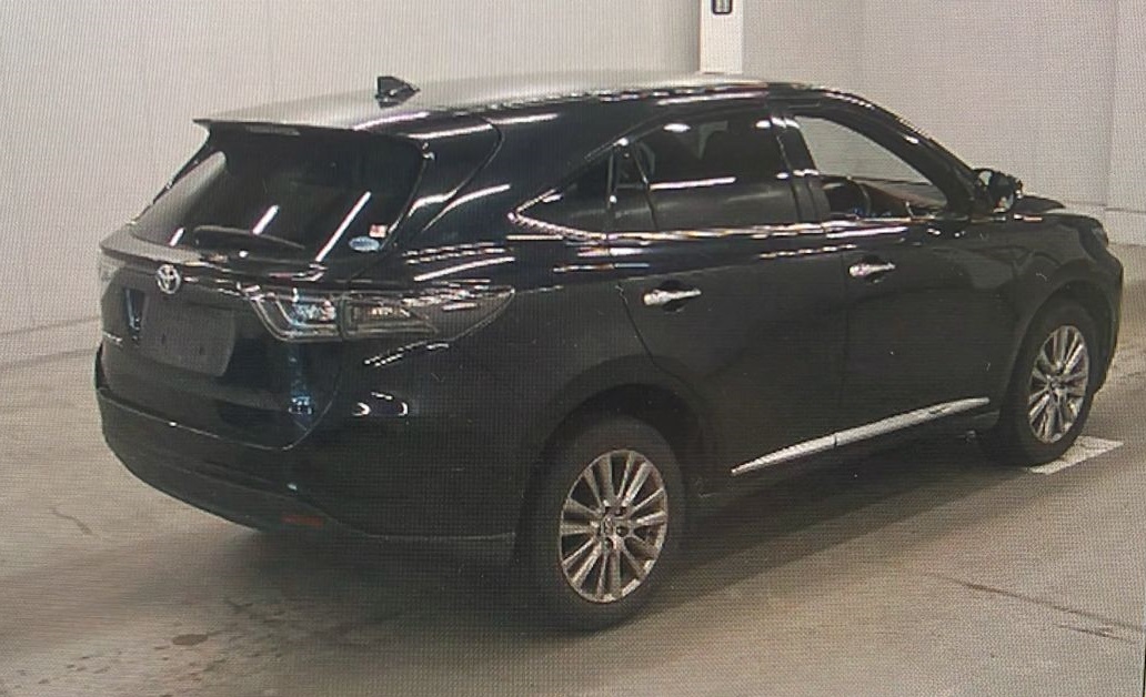 
								Toyota Harrier full									