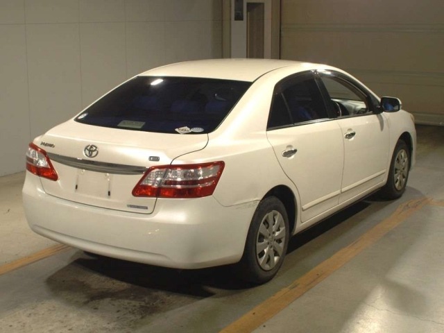 
								Toyota Premio full									