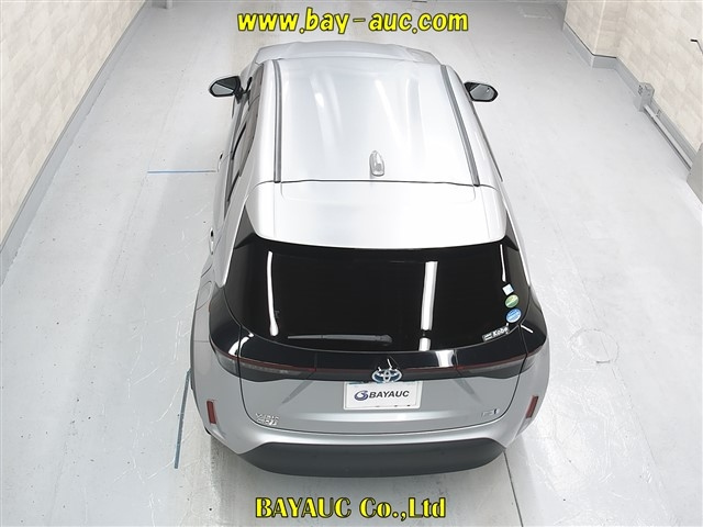 
								Toyota Yaris Cross full									