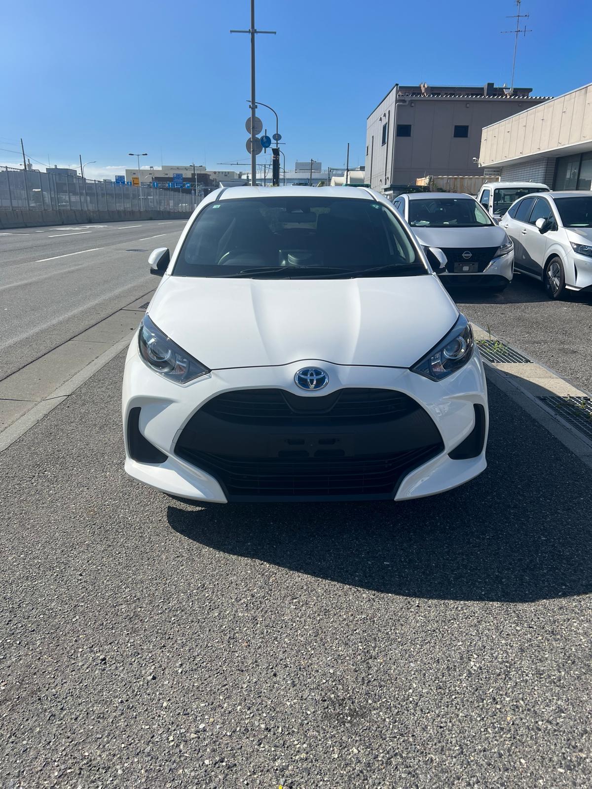 
								Toyota Yaris Hatch full									