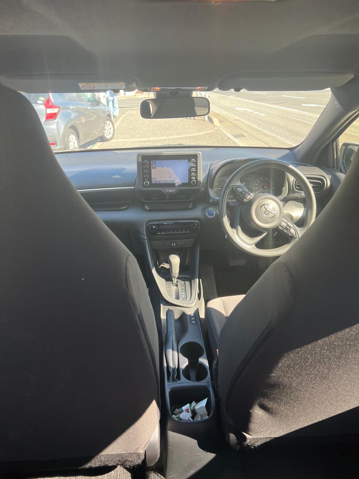 
								Toyota Yaris Hatch full									
