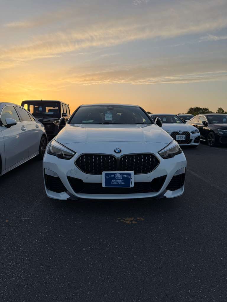 
								BMW 218i Gran Coupe M Sport full									