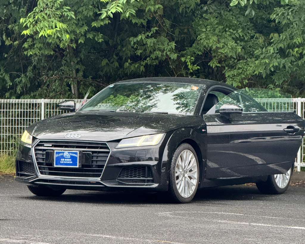 
								Audi TT Coupe full									