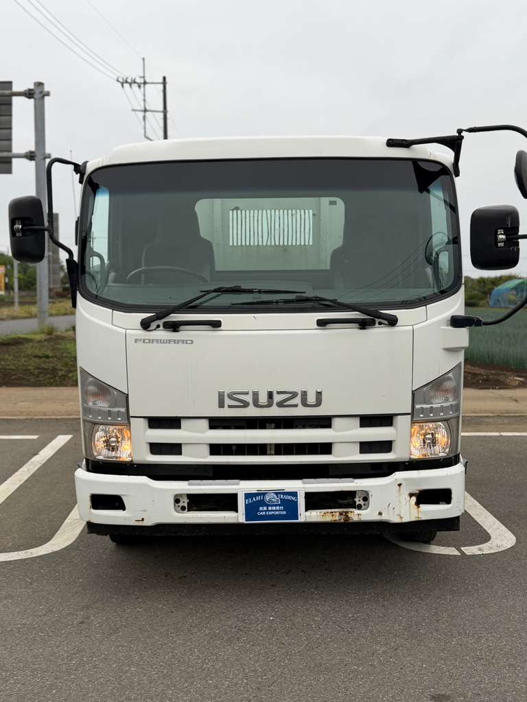 
								Isuzu Forward Dump Truck full									
