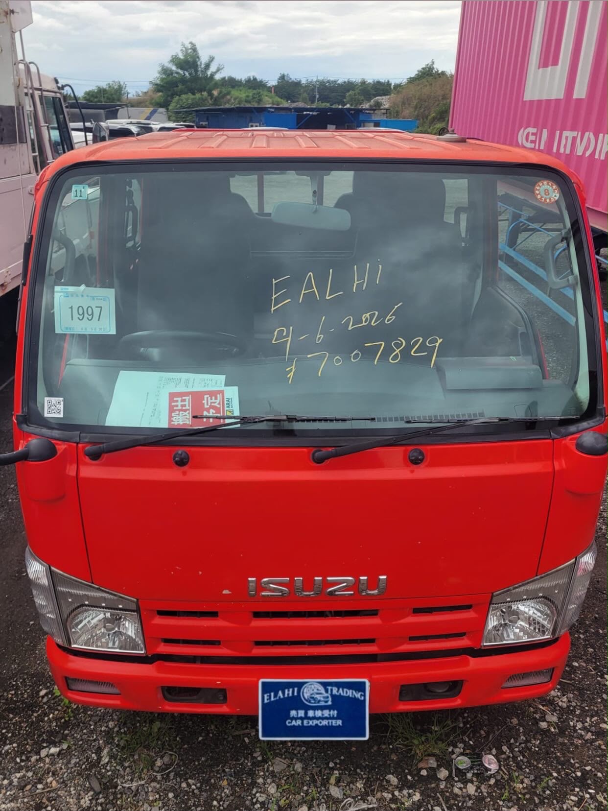 
								Isuzu Elf full									
