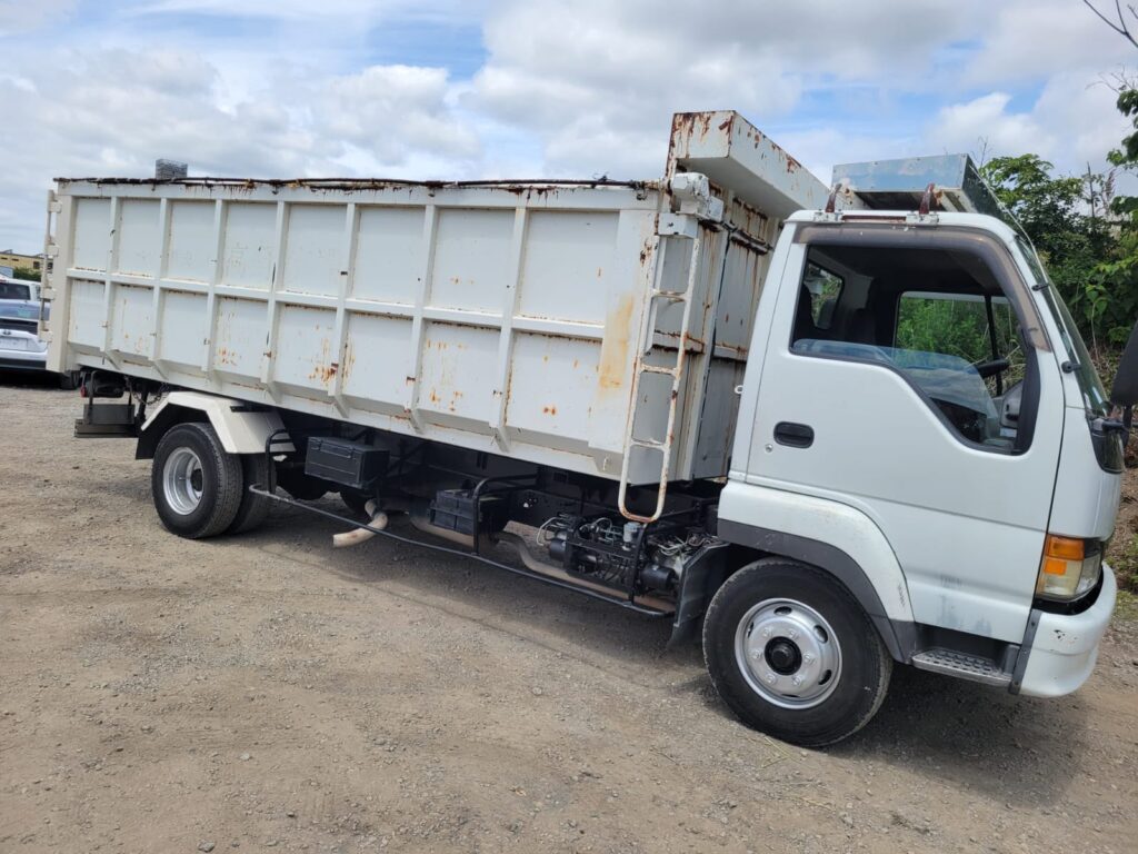 Isuzu Forward JUSTON